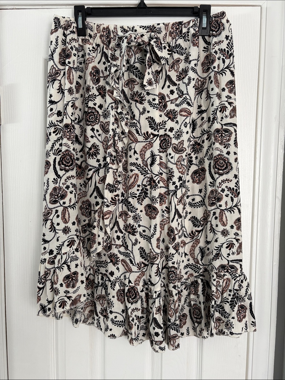 Cotton Club Cream Paisley Floral Midi Ruffle Skirt Size XL / 14-16 Elastic Waist